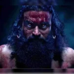 कांतारा चैप्टर 1 मूवी रिव्यू (2025) प्रभावशाली अभिनय, शक्तिशाली विज़ुअल और भव्यता का अद्भुत मिलान Rishab Shetty in a dangerous scene from Kantara Chapter 1